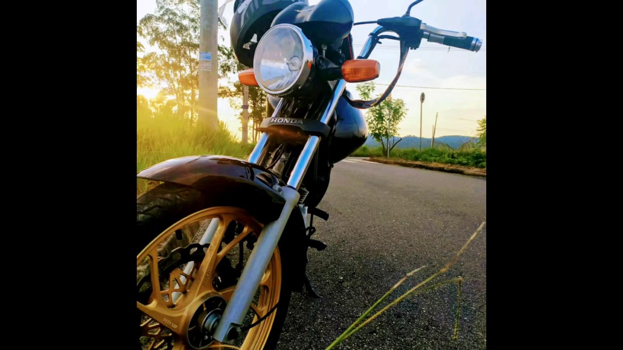 Fita de led no painel da moto