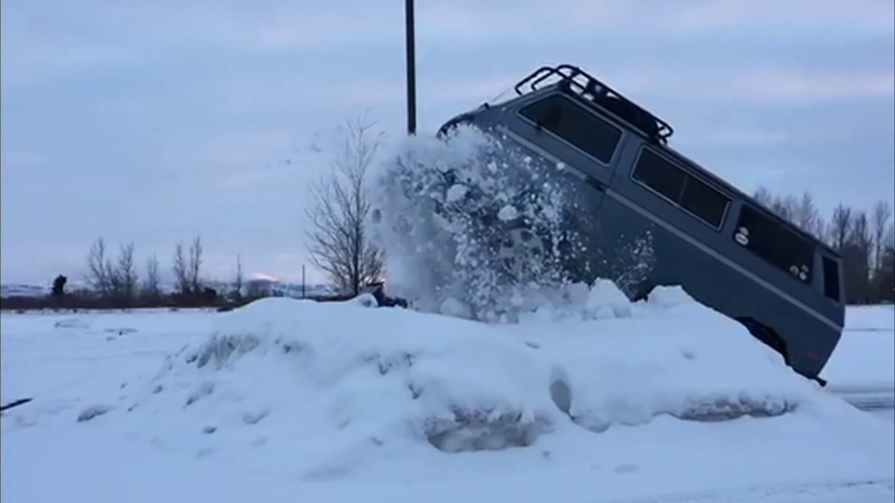 Volkswagen Vanagon Syncro.  Das Awsome.