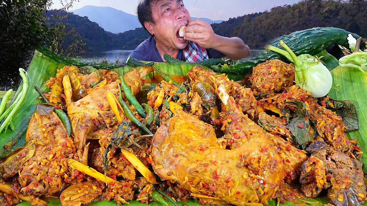 คั่วแห้มไก่บ้าน สูตรเข้มข้น ถึงพริกถึงเครื่อง-11-02-2026-