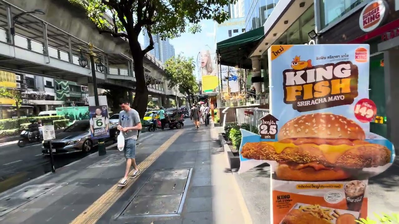 Walking from BTS Asoke to BTS Nana - Bangkok - Thailand