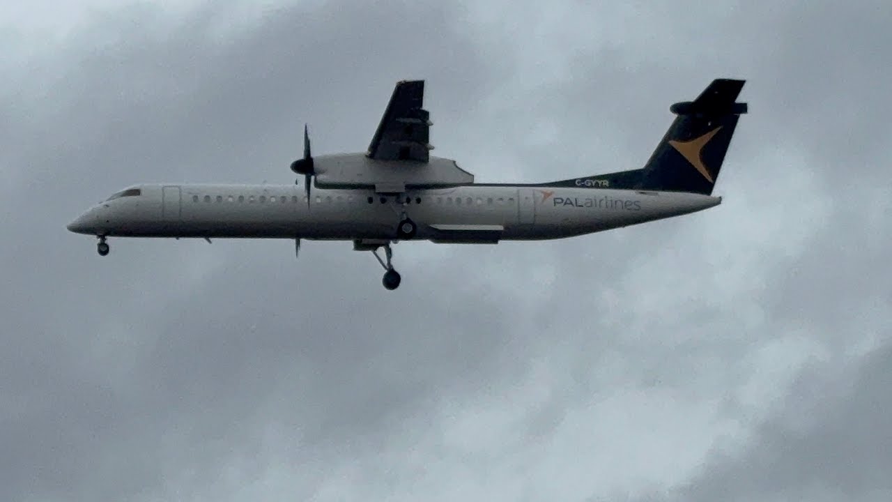 PAL Airlines (Air Canada Express) De Havilland Canada Dash 8-400 Landing in St. John's (YYT/CYYT)
