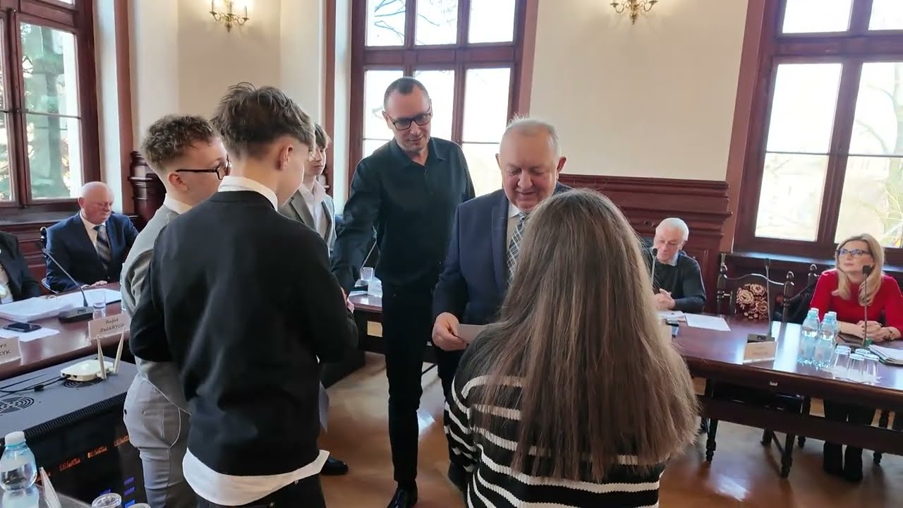 Wręczenie nagród i stypendiów sportowych podczas 25 sesji Rady Miejskiej w Głubczycach / 11.03.2026
