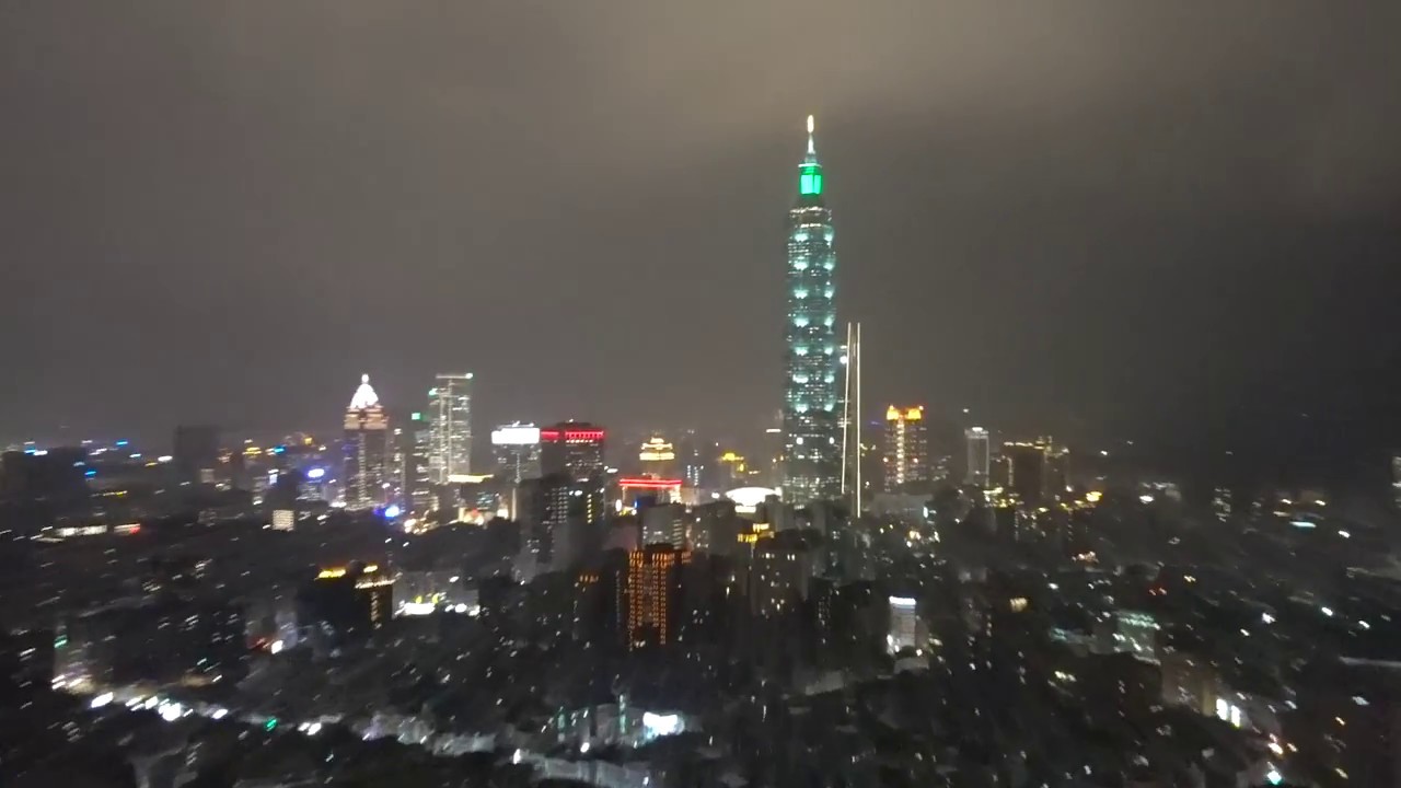 View of Taipei 101 from 40F Shangri-La Far Eastern Taipei Rooftop Pool