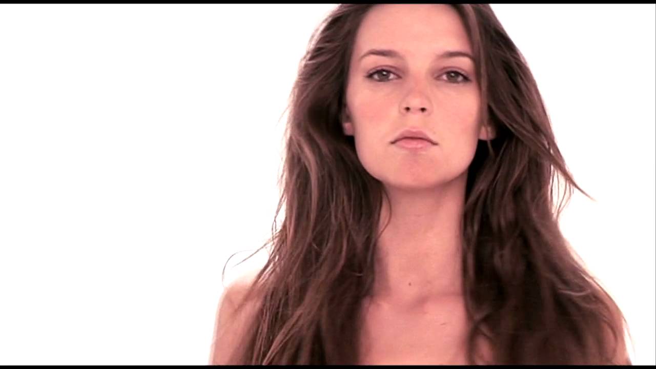 JENNIFER - Dominique models agency