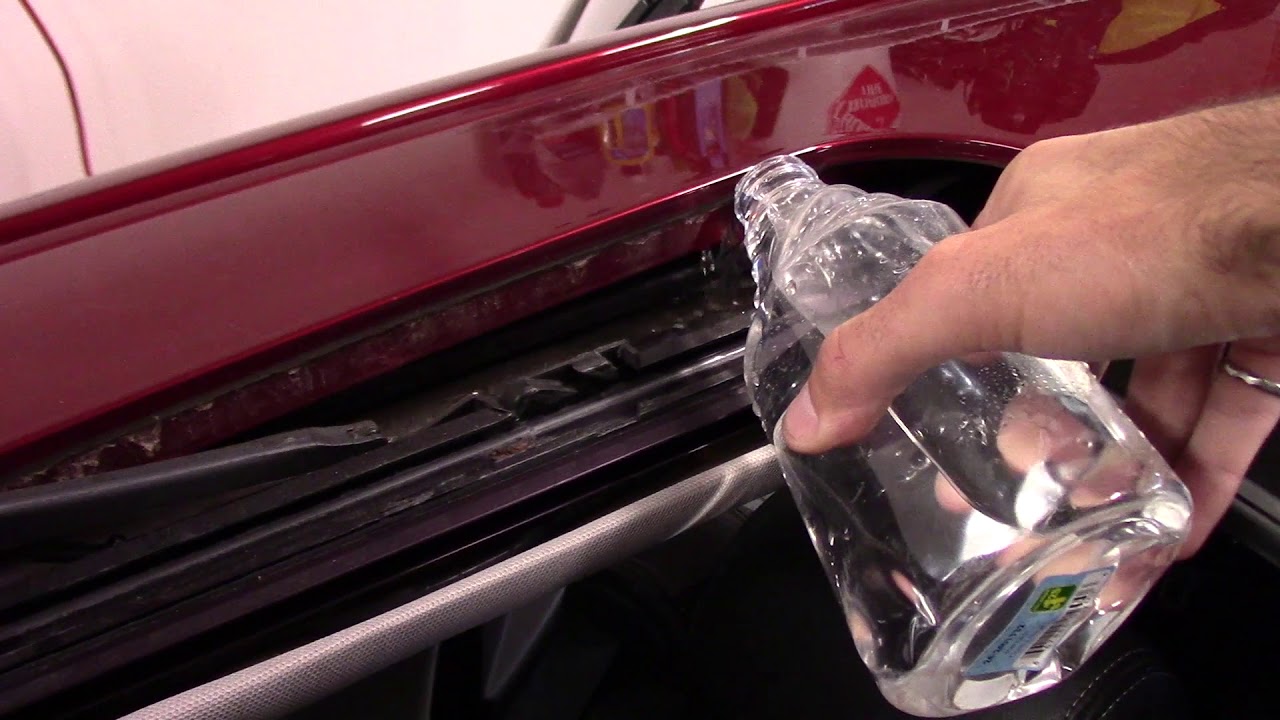 Инструкция по очистке водостока люка в Cadillac CTS-V