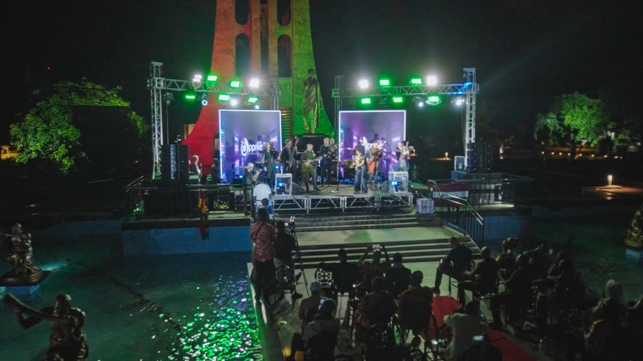 Senwa De Dende (Live at RocAfrik, Accra, 2025) - Auļi & Abiana