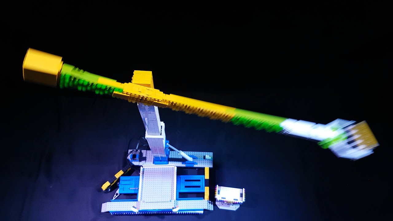 LetsGoRides Capriolo 10 *** Manège / Attraction Foraine en Lego ***