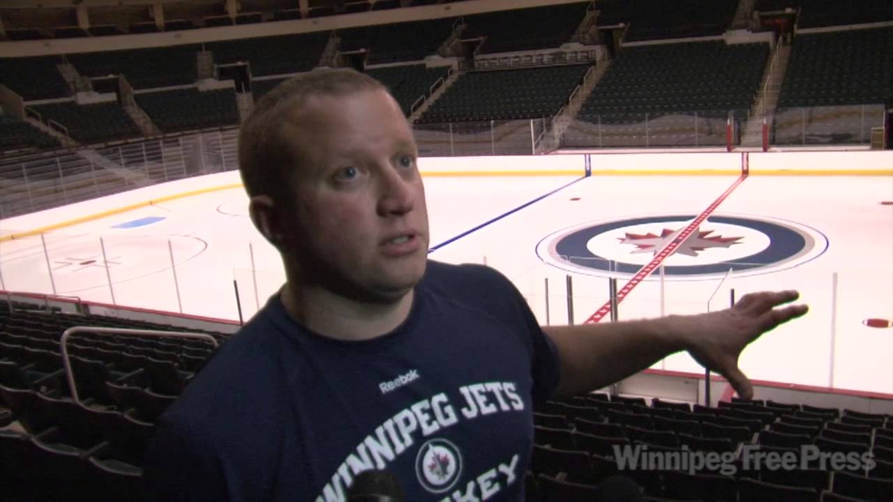 Jets logo installed at MTS Centre