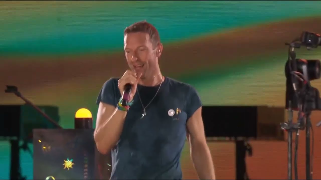 Coldplay - Paradise (Live at Ahmedabad, India Tour) | Disney+ Live stream