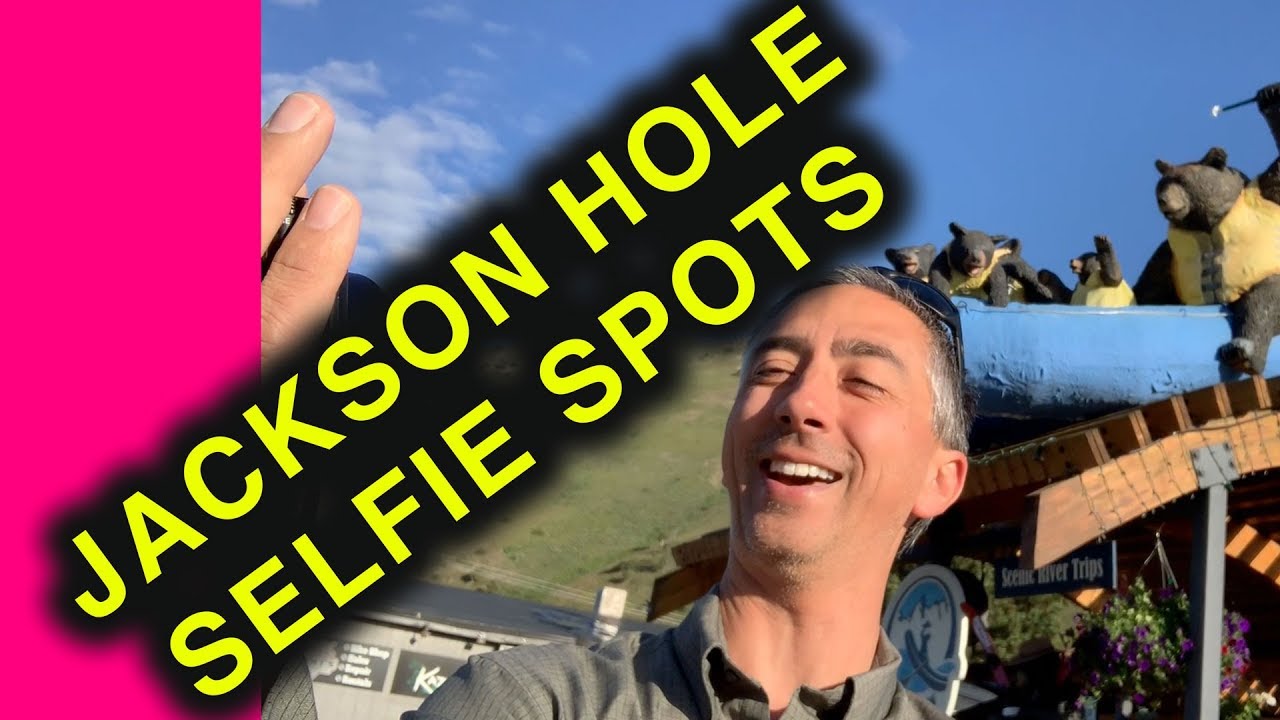 BEST 31 tourist selfie spots in downtown Jackson Hole