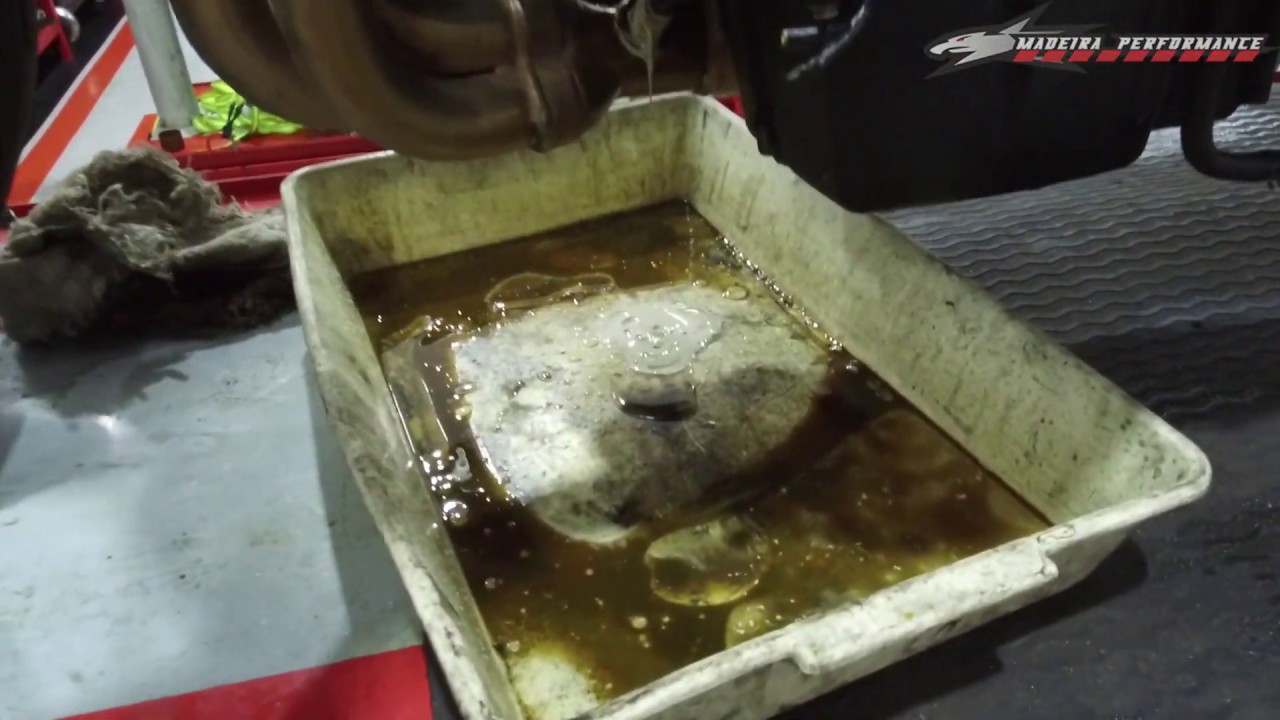 MP - Motor misturando óleo com água: a causa!