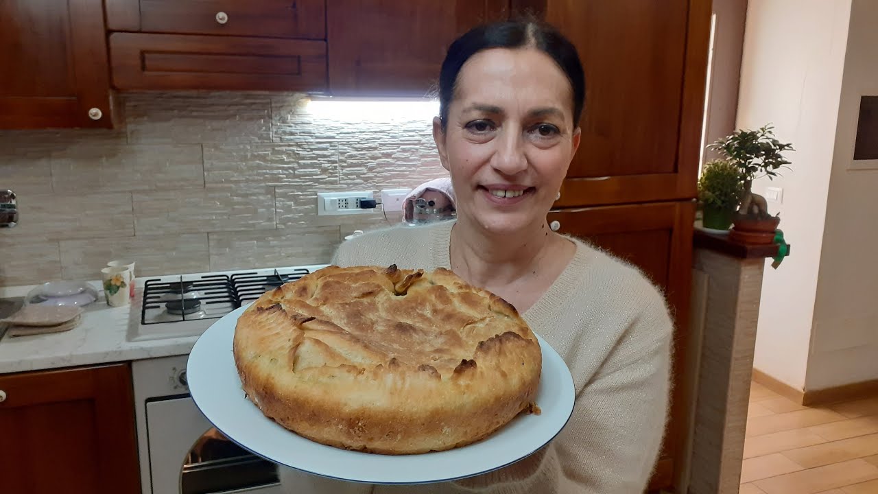 Focaccia Ripiena di Broccoletti Salsicce e Uova - Fatto a Casa Senza Glutine da Claudia
