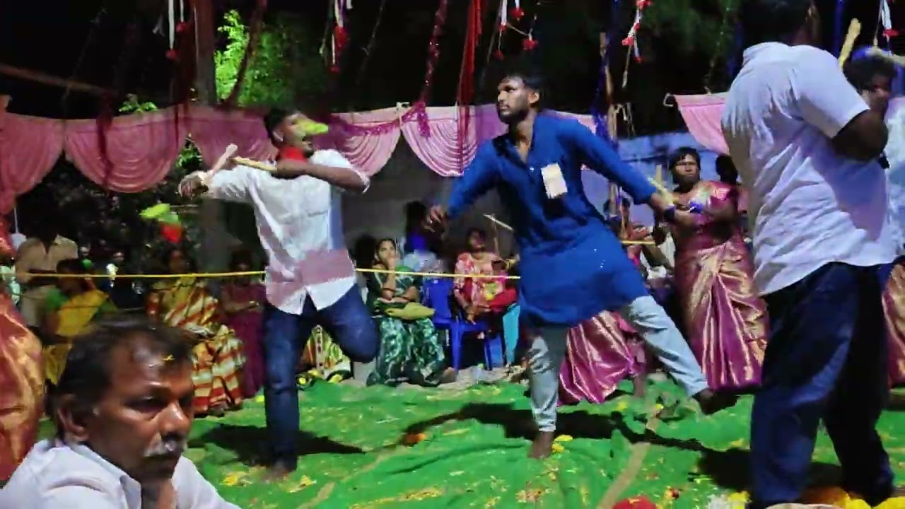 వంశీ DJ కోలాటం ప్రొద్దుటూరు 9390171532 మా  గజ్జల పూజ లో  kannada అమ్మమ్మమ్మో  సాంగ్