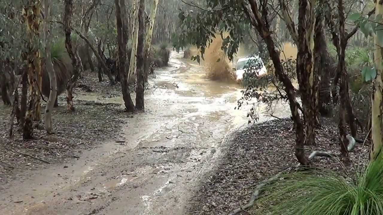 Mundaring State Forest and Powerlines HD (27-7-13)