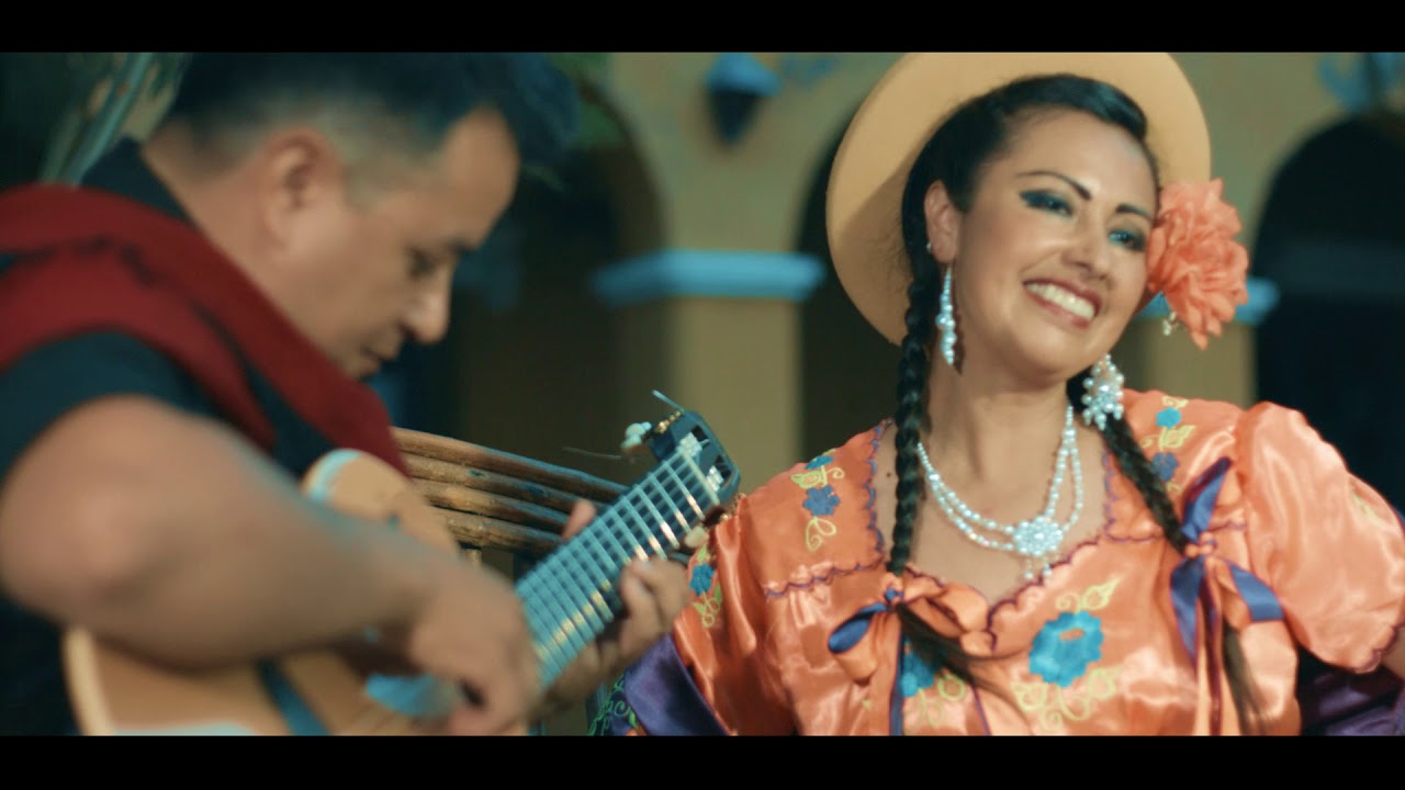Esther Marisol - A Comadrear