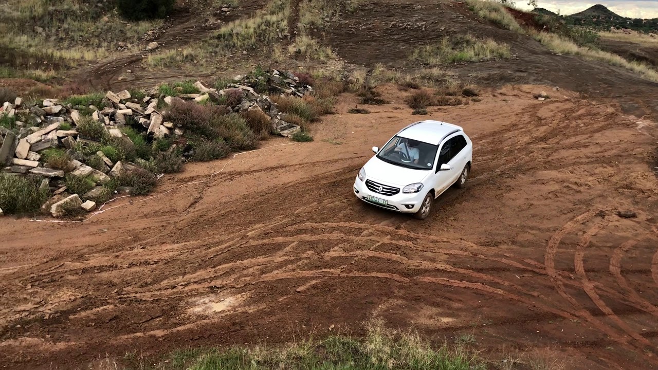 Koleos in thick, slippery, sticky mud.