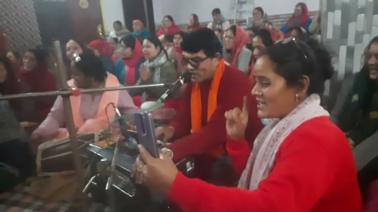 जय विश्वनाथ मंदिर में आज हनुमान चालीसा का पाठ कीर्तन भजन सभी राम भक्तों ने किया🕉🚩🌹💐🙏🙏