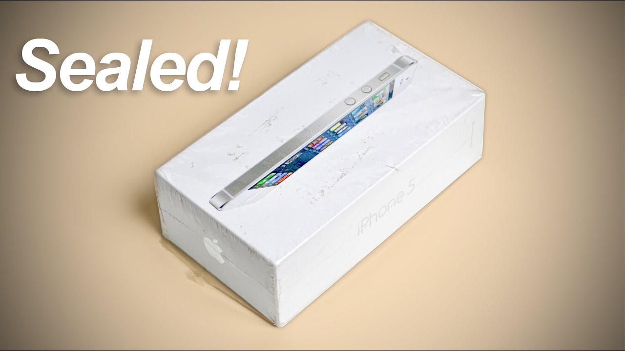Распаковываем ЗАПЕЧАТАННЫЙ iPhone 5 в 2022 году!
