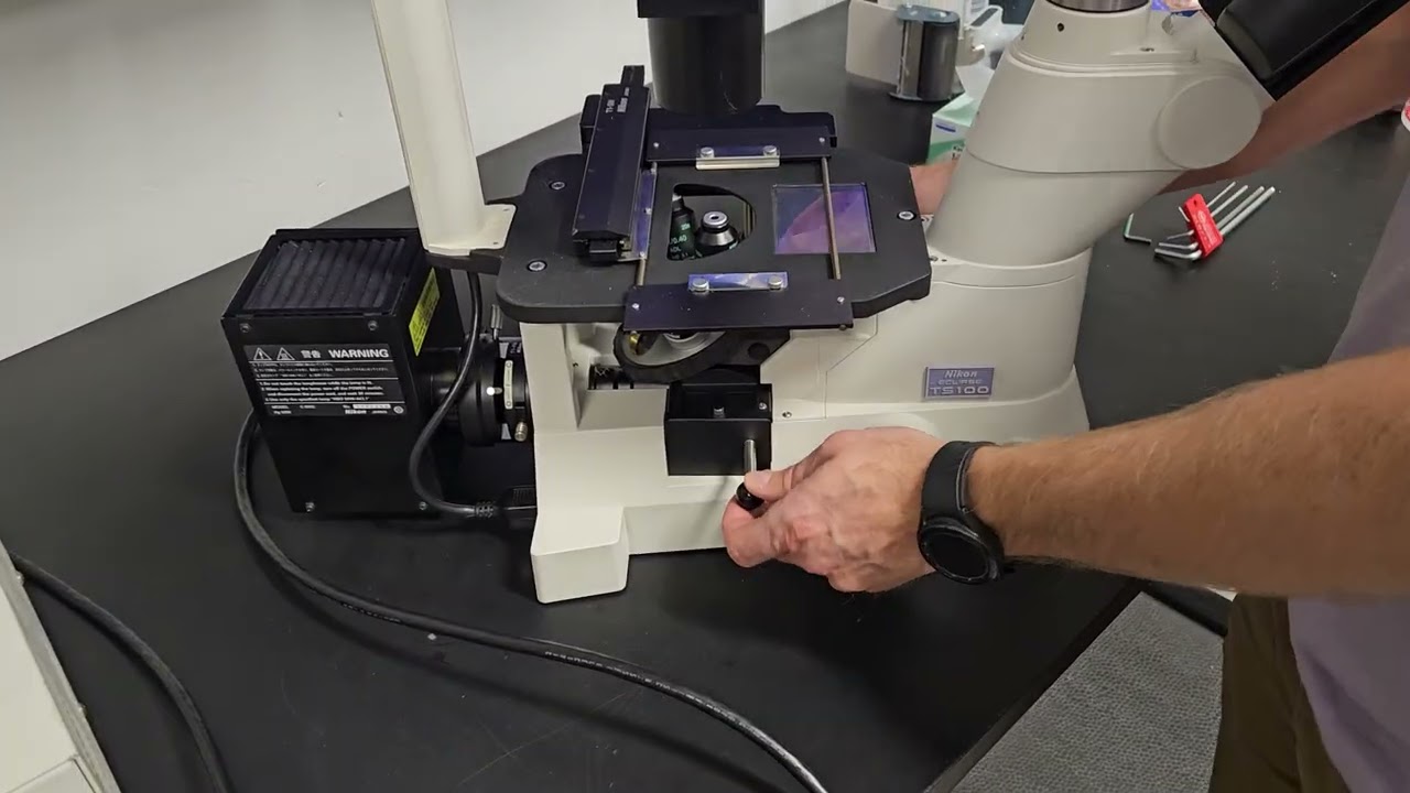 How to Add a Fluorescence Lamphouse to Your Nikon TS100 Microscope