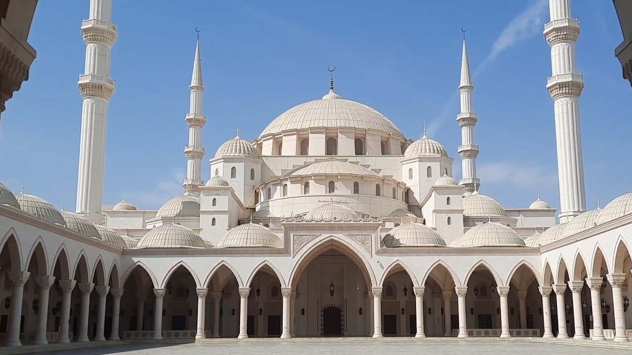 Sheikh Zayed Grand Mosque Fujairah l  #sheikhzayedmosque #fujairah Second largest in 🇦🇪 UAE