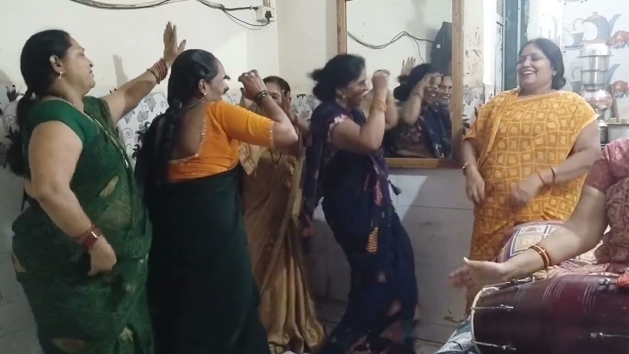 कोठवा नन्दी नाचे 🤣 जबरदस्त गाना 🤣 कमेंट करिए केसा लगा #yaduvanshi_jaunpuriya