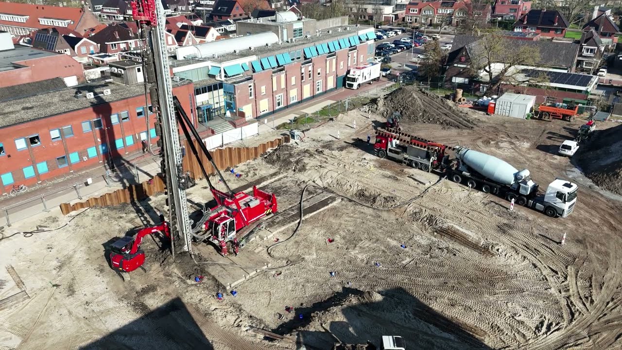 betonpalen boren fundering Kuipers funderingstechnieken #winschoten  #oostgroningen  #gemeentehuis