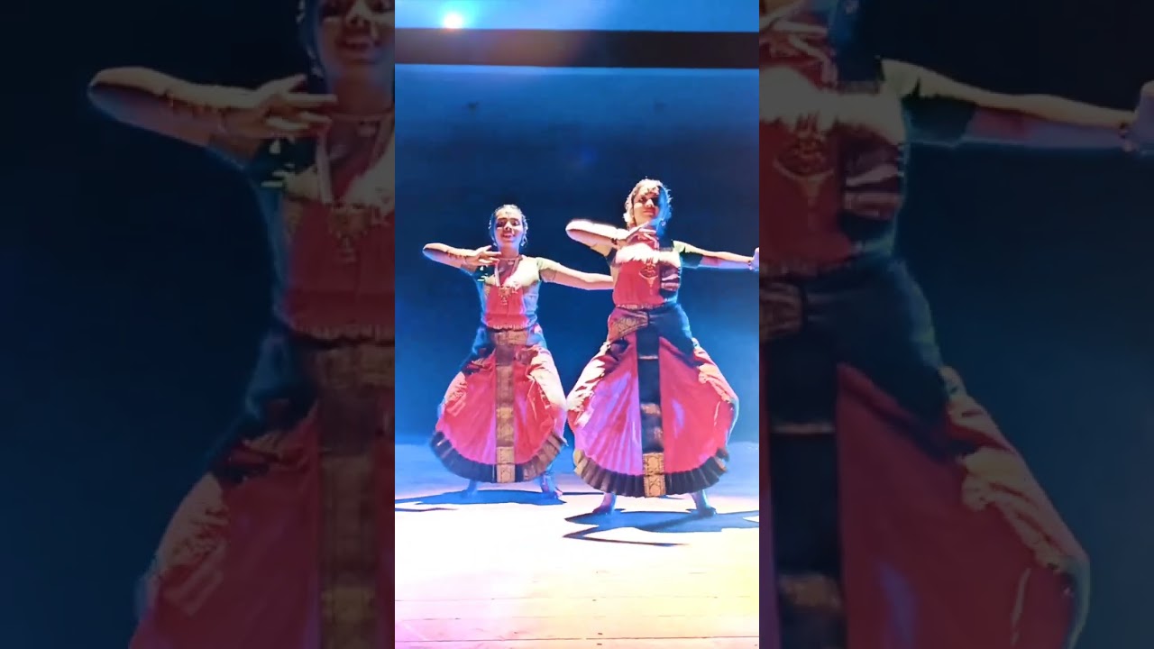 Bharatnatyam Fusion Dance | Instrumental Bollywood Song | #shorts | S.D.A. | Annesha | Bhumika