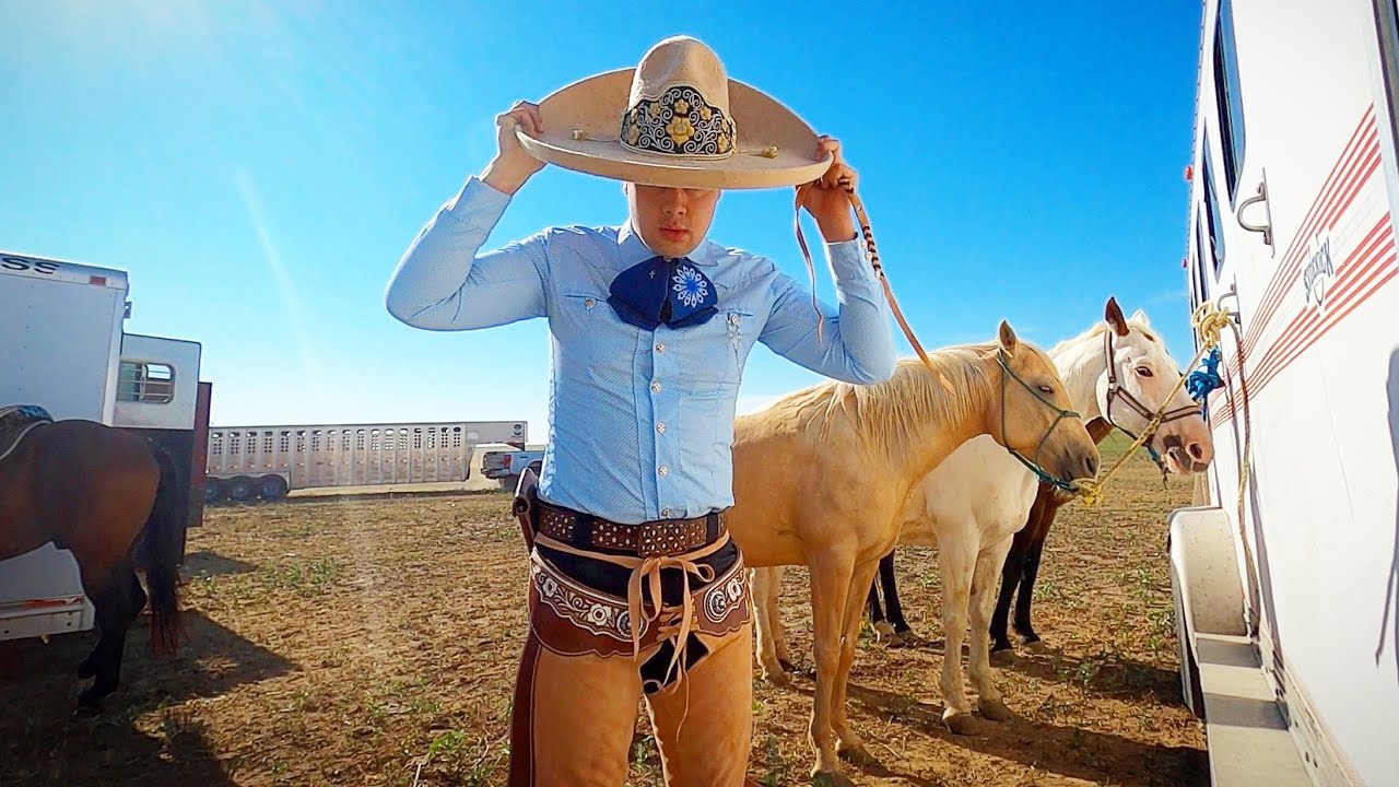 &iquest;DONDE ES QUE DUERMEN LOS CHARROS? 😳