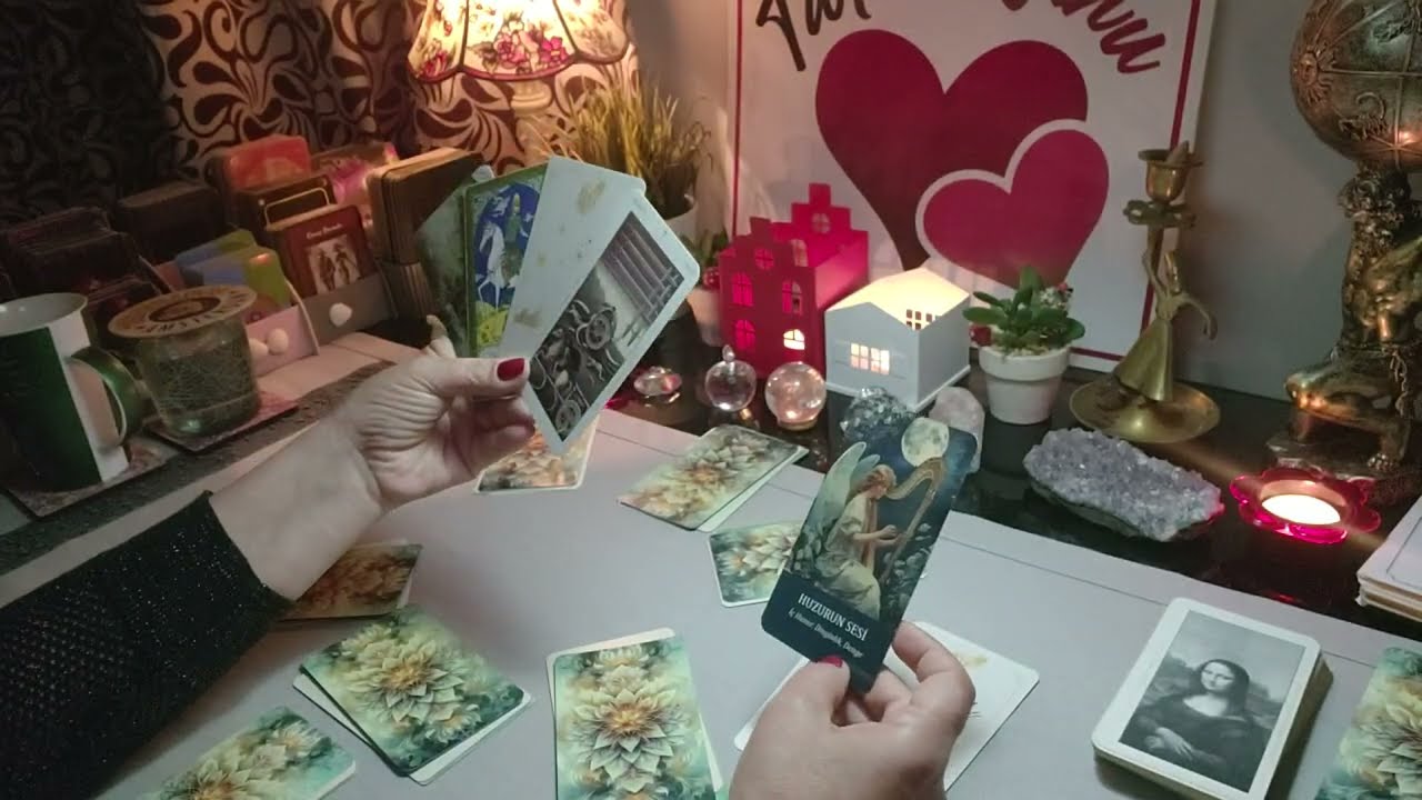💫💫Azizenin Sırrı💫💫Neden B&ouml;yle Birşeyin İ&ccedil;indeyim? Bizim Sonumuz Ne Olur? ❤ TAROT A&Ccedil;ILIMI