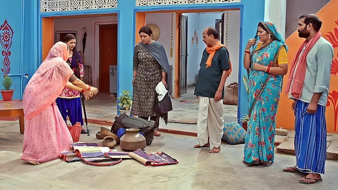 तेरी मरी हुई माँ का ये सब सामन ले और निकल इस घर से आजसे तेरा और हमारा कोई रिश्ता नहीं | Badki Didi 2