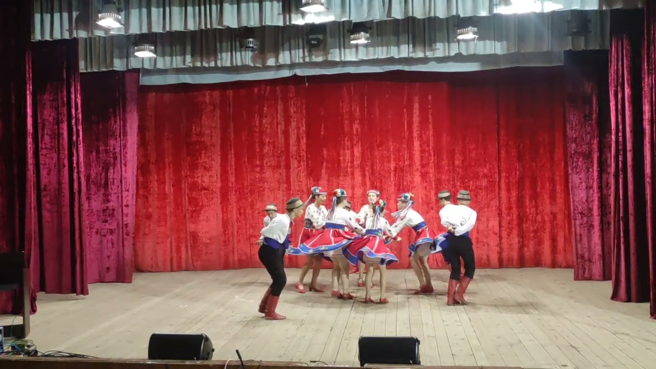 Український стилізований танець 