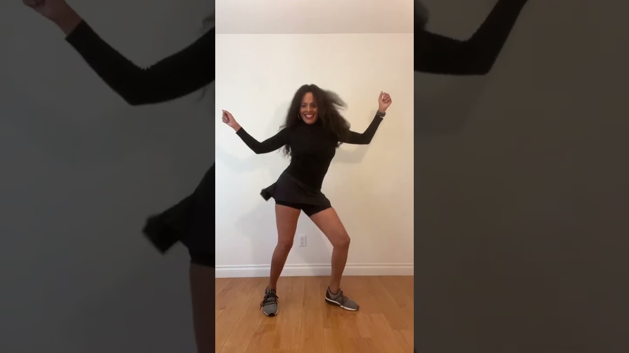🎶🖤🎵❤️”Sweet Soul Music” (Dedicated to my MOM! 🤗 Oldies Dance-Along w/ Adrianne AH)❤️