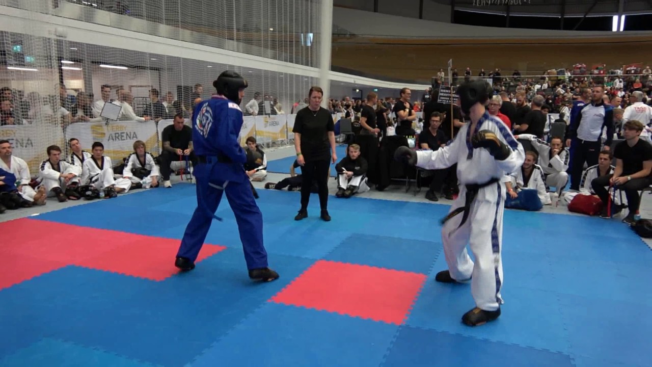 TAGB Sparring at the British 2016