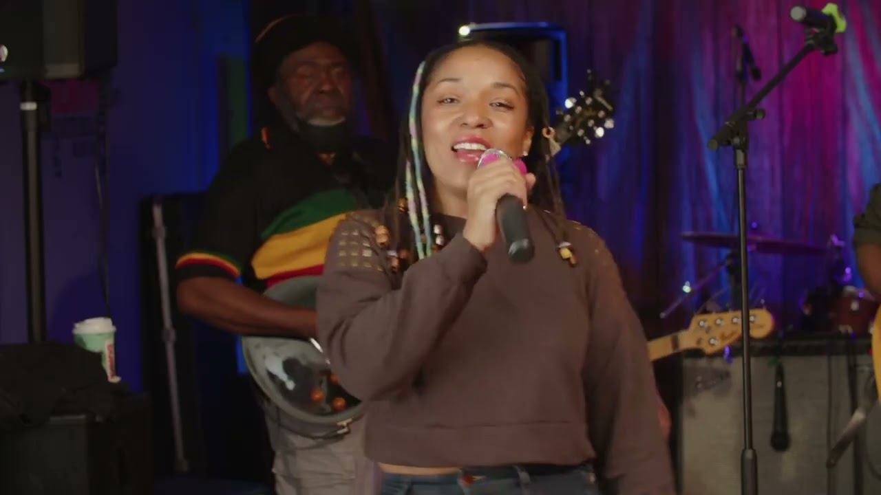 Lila Ike - Solitude (cover) by Defusion Squadrenz Band feat. Trish on vocals