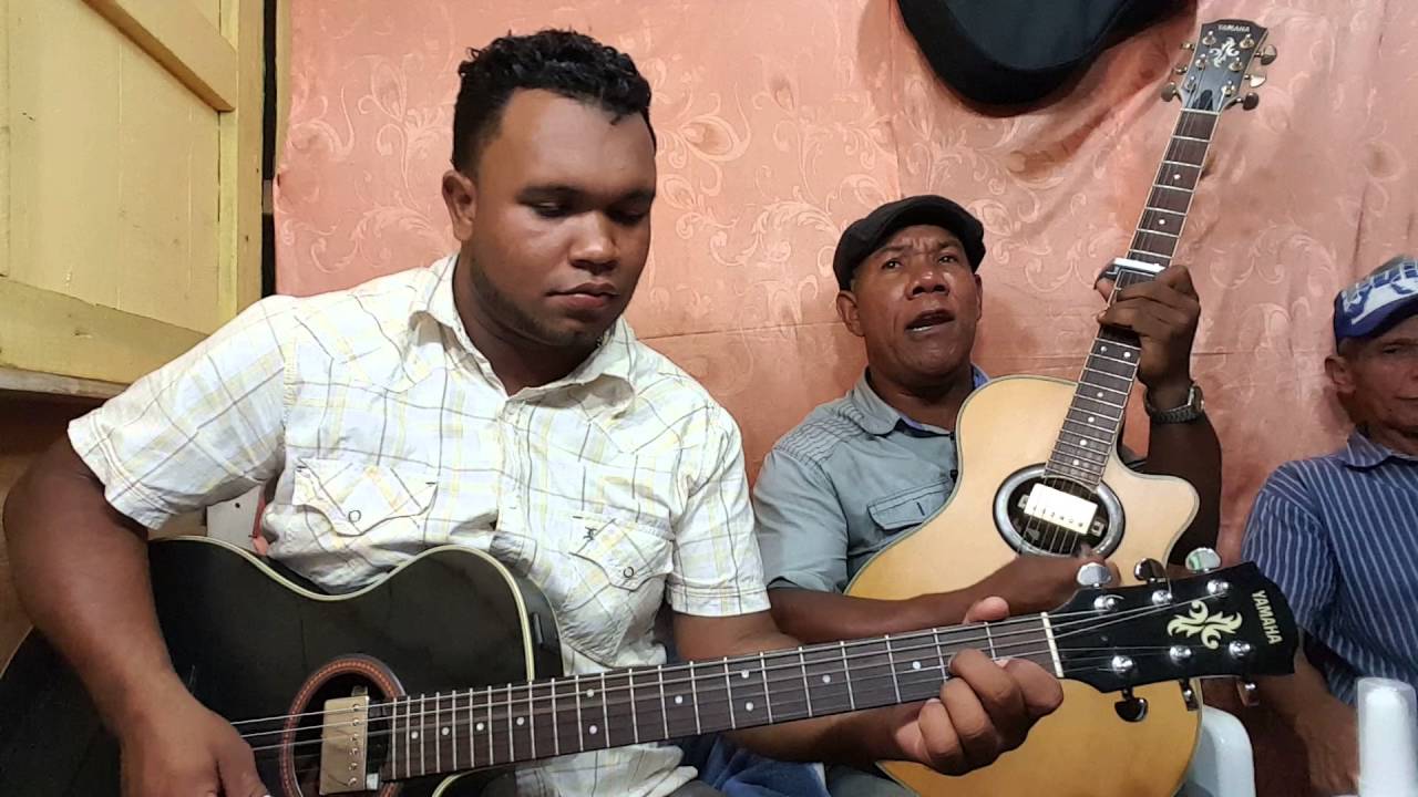 Duo Carela Quiero Llorar