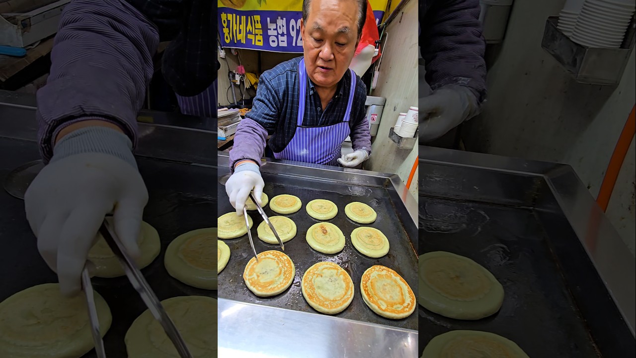 Old-School Grandpa Hotteok in Daejeon Traditional Market