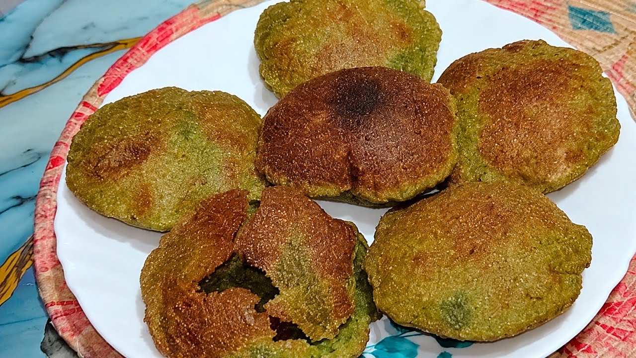 मटर की पूरी इतनी फुली-फुली, इतनी स्वादिष्ट😍 कि बिना सब्ज़ी-चटनी के बनते ही सब खत्म! | Matar Ki Puri