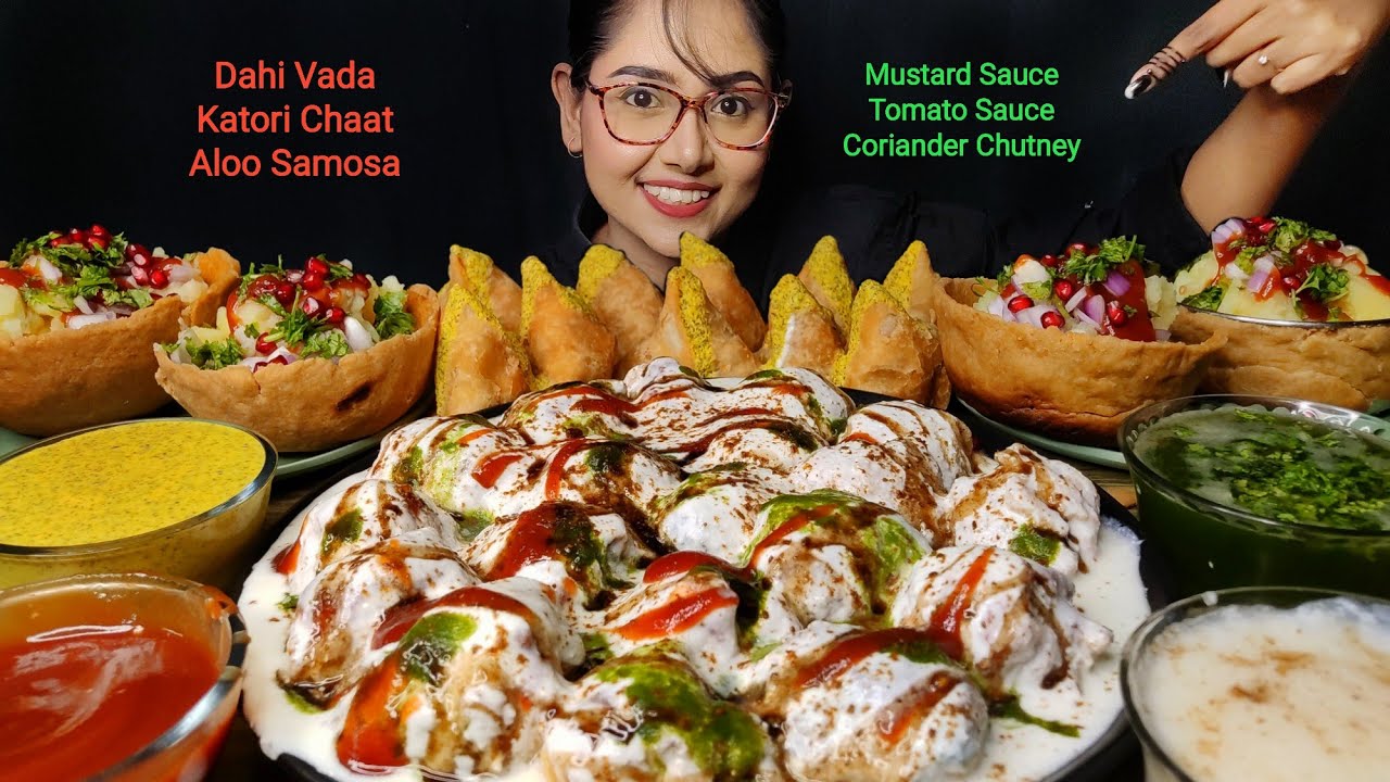 Eating Dahi Vada, Katori Chaat, Samosa | Indian Street food | Big bites | Asmr Eating | Mukbang