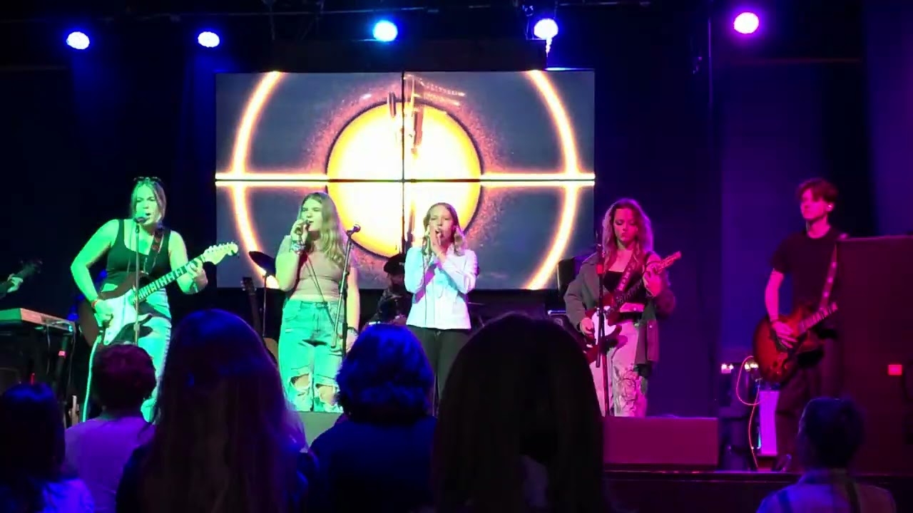 Ain't it Fun - Fort Worth School Of Rock House Band
