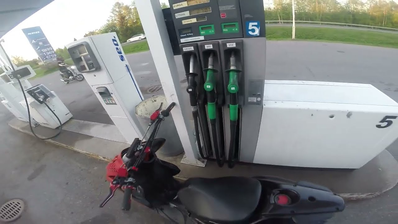 70cc Aerox keulaa ja päättärit 2024! (roxi jättää tielle?!)