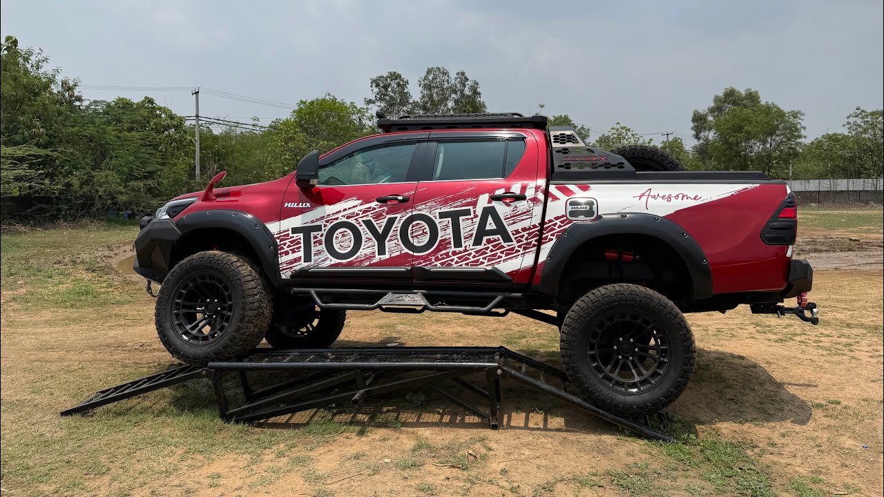Toyota Hilux off-road boot camp | Shamirpet | #toyota #toyotahilux #hilux #4x4 #offroad