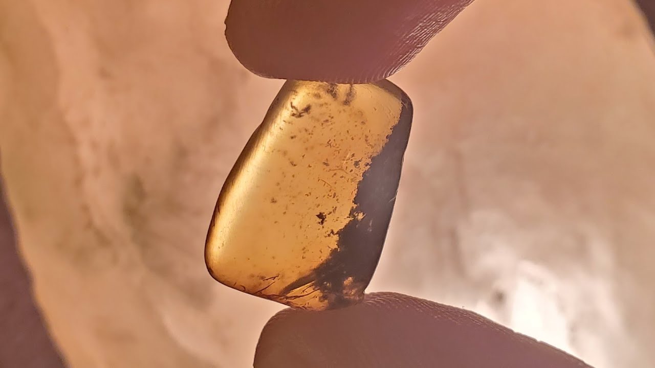 How to hand polish Amber at home