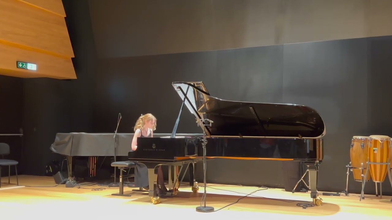 Sonia Lozina - Kononiv fields (for grand piano)