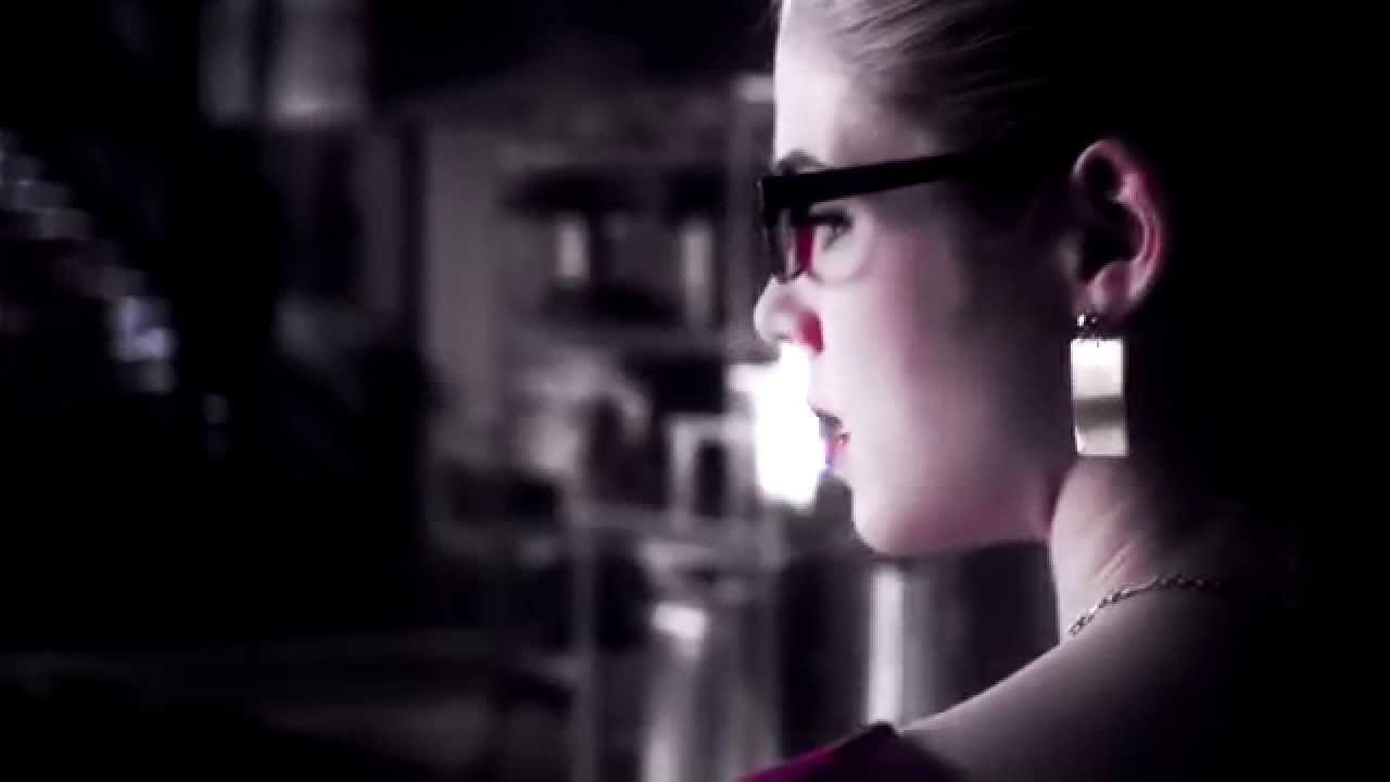 Steven Rogers & Felicity Smoak. So cold