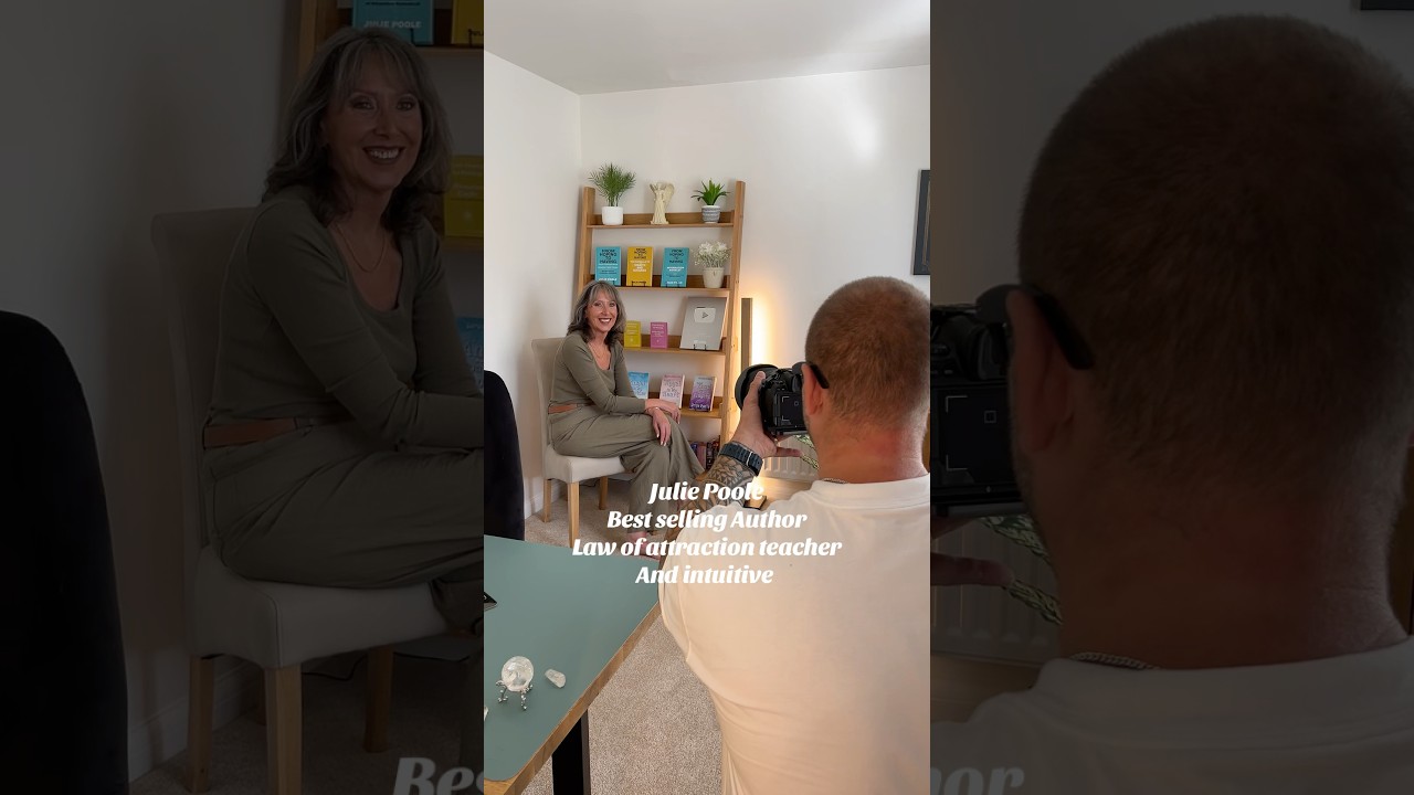 Julie Poole - Best Selling Author and Speaker, Tarot Reader and Intuitive - About Me!
