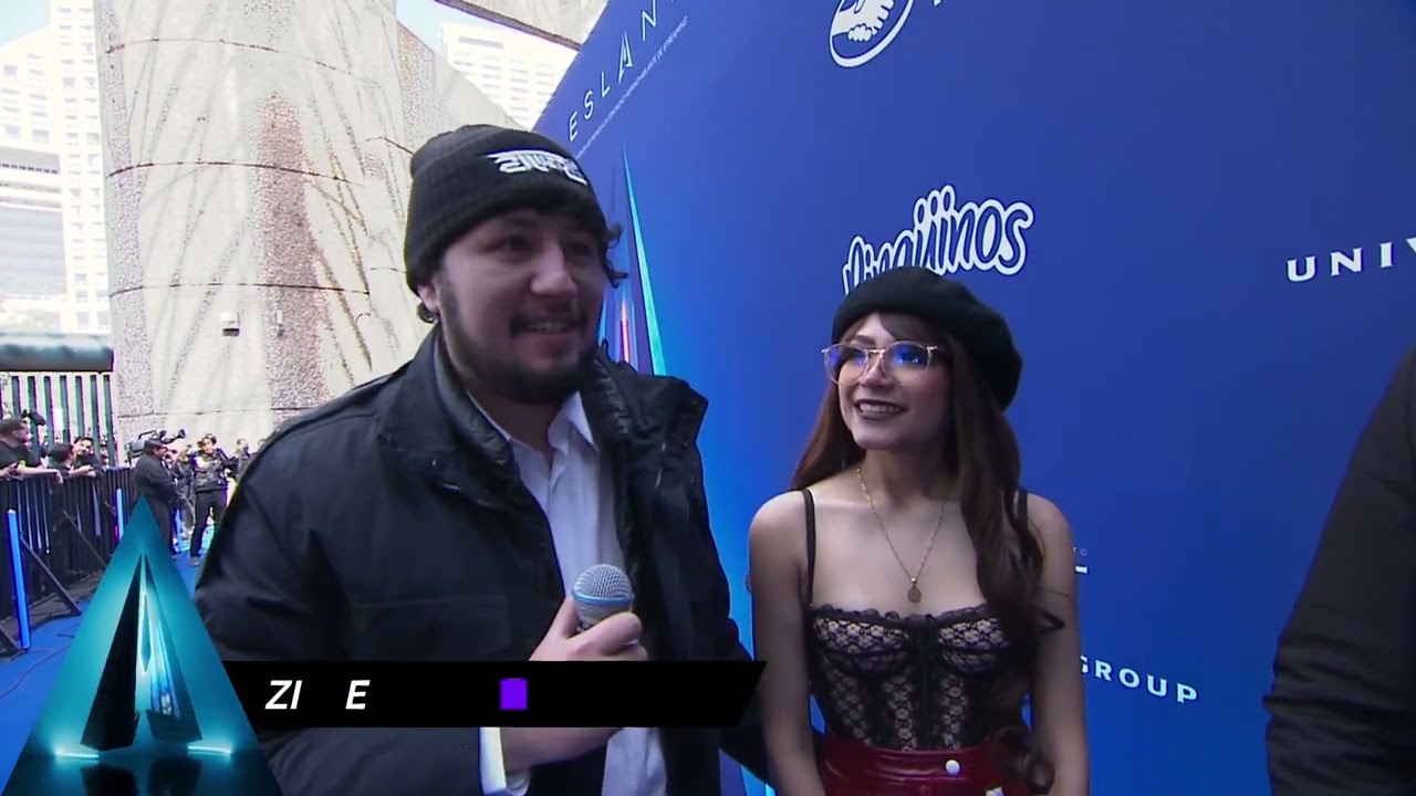 ZILVERK en la alfombra azul de los ESLAND 😱