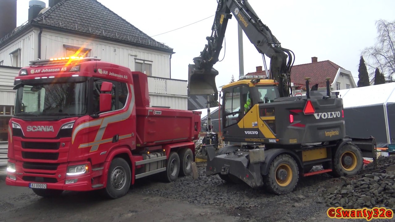 4K| Volvo EWR170E Loading Scania R580 Next Gen