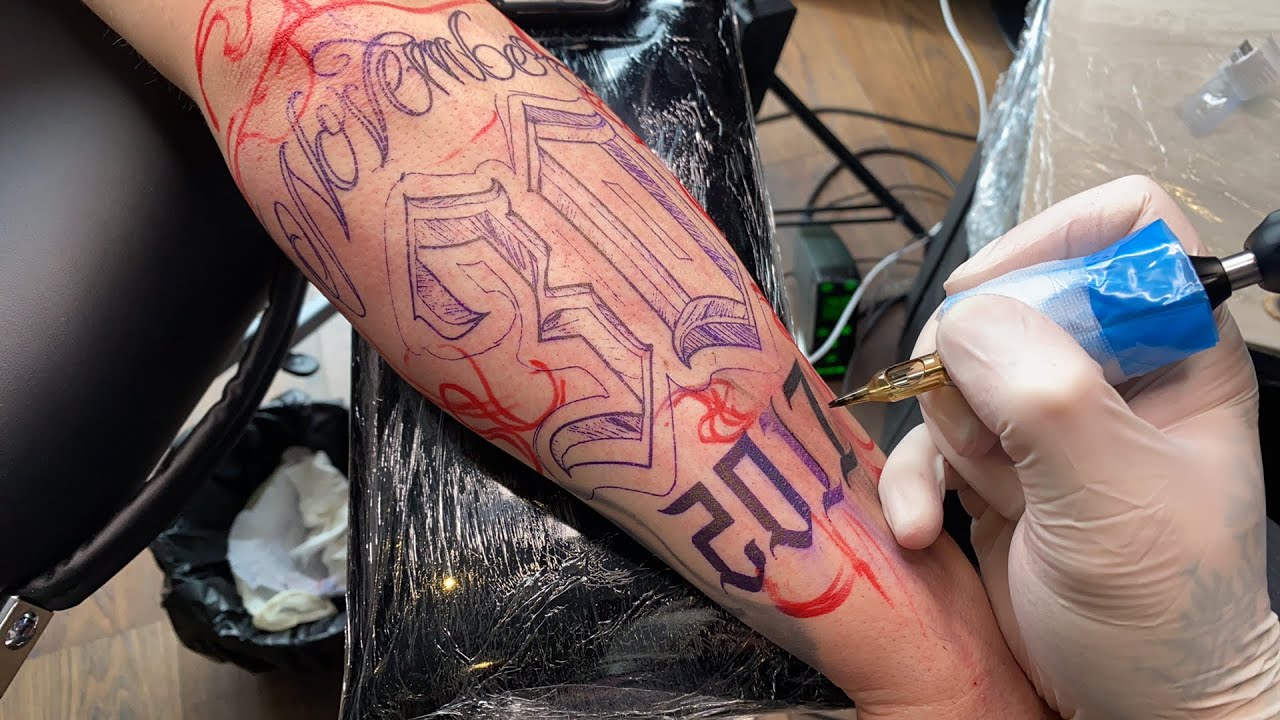LIVE TATTOO: BIG SCRIPT TATTOO🔥🔥