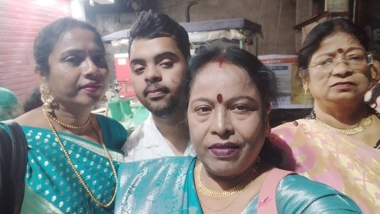 Sobai mile biye bari elam. #banglavlog