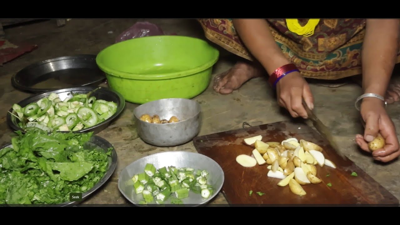 Myvillage official videos EP 1811 || Village mother cooking and eating green organic food